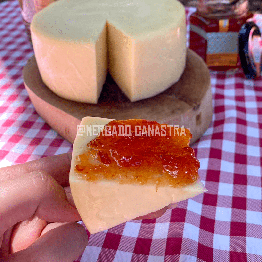 Queijo Parmesão da Alagoa Serra do Condado Premiado