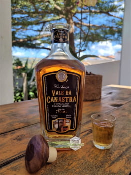 Kit Cachaça 5 anos 750ml + Cachaça Prata 670ml